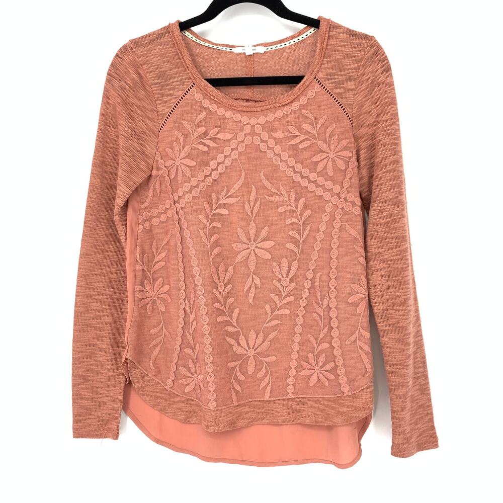 Maurices Sweater Women's Sz M Embroidered Mesh Front Long Sleeve Dusty Rose